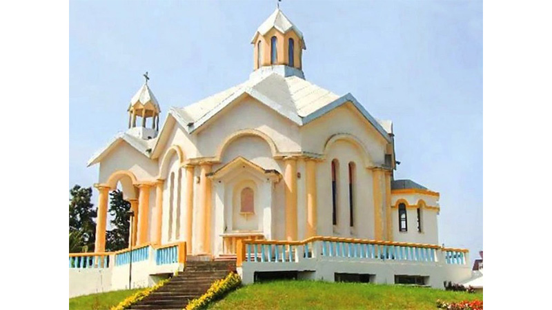 کلیسای آنتوان مقدس نور