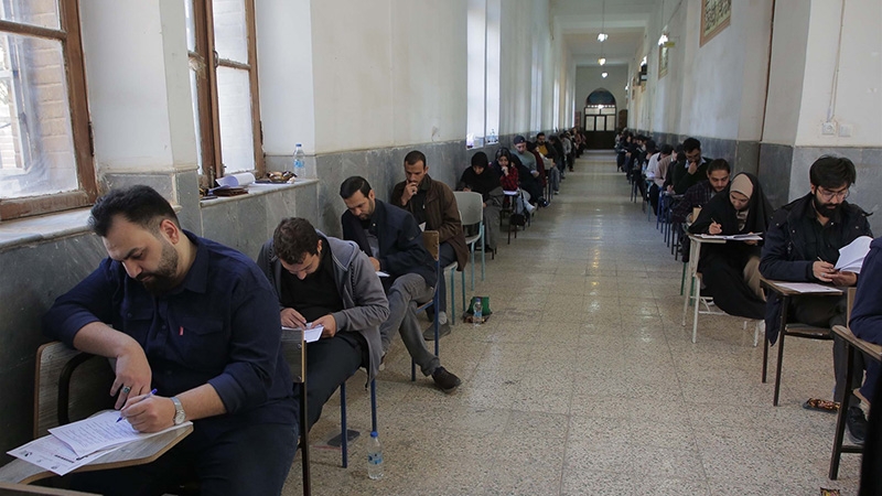 برگزاری آزمون جامع دوره‌های کوتاه‌مدت گردشگری در قم همزمان با سراسر کشور